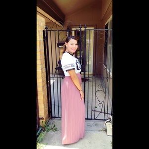 Meet your Posher, Dawn